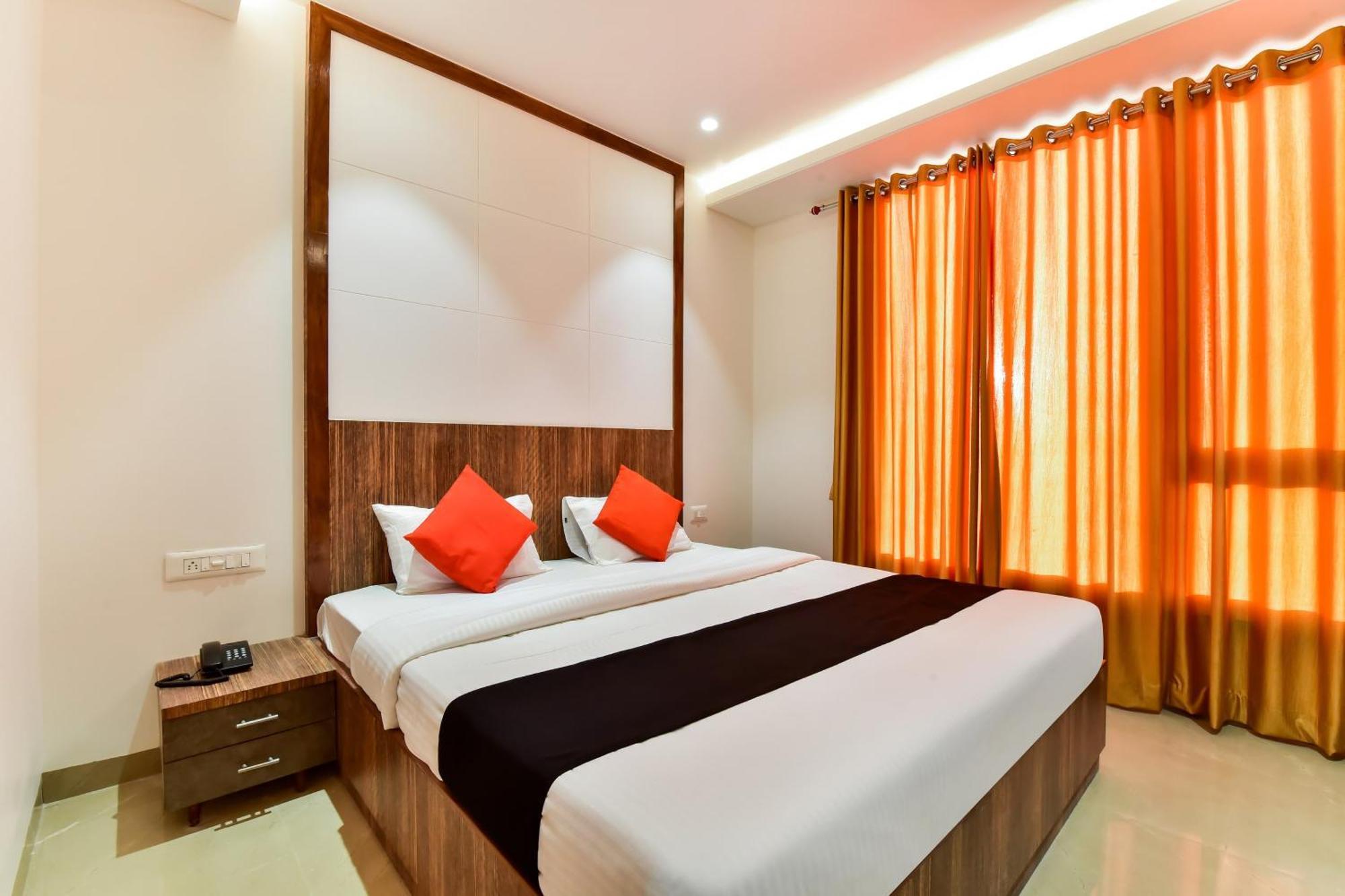 Capital O Maurya Inn Jodhpur  Exteriör bild