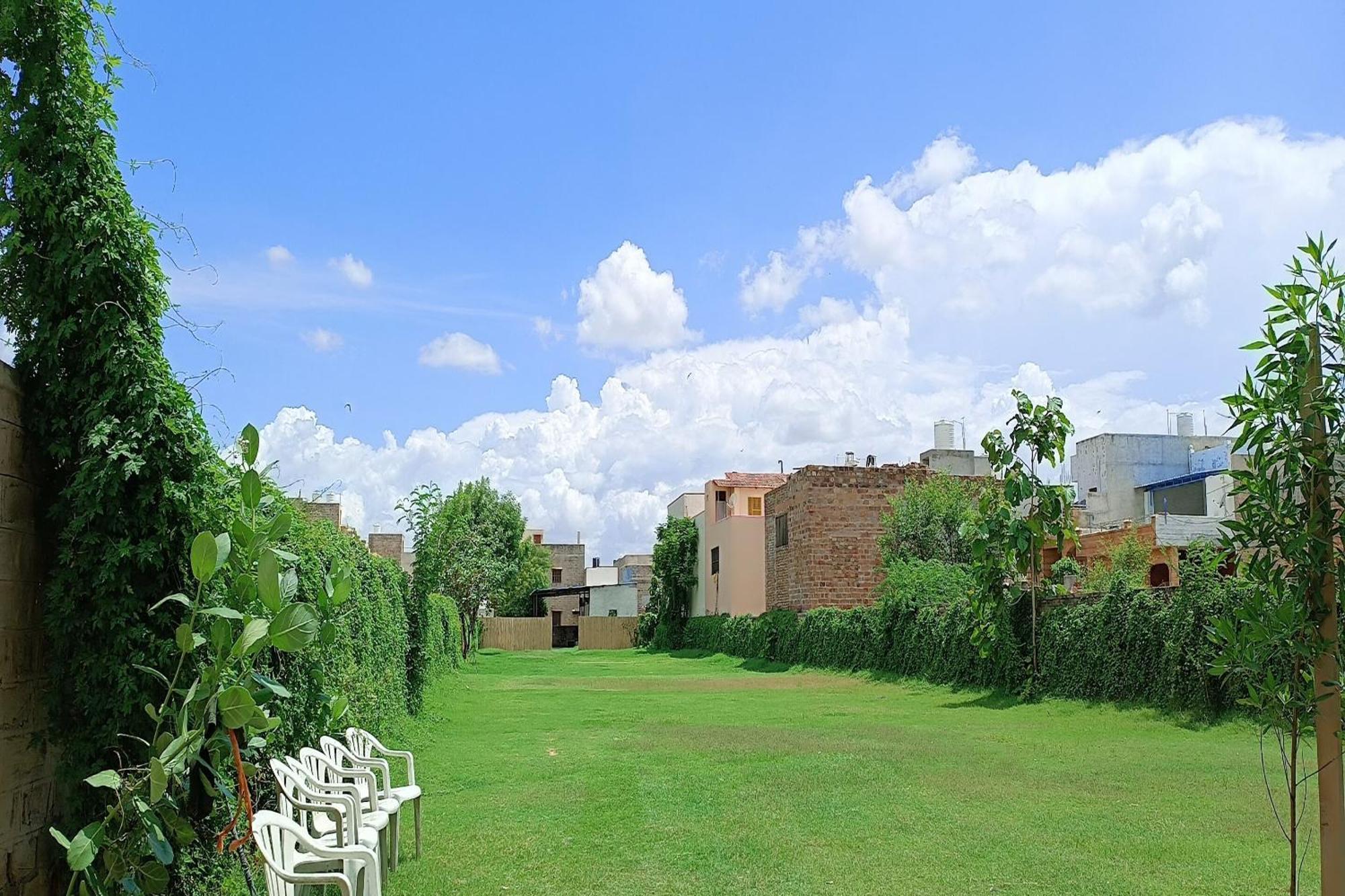 Capital O Maurya Inn Jodhpur  Exteriör bild